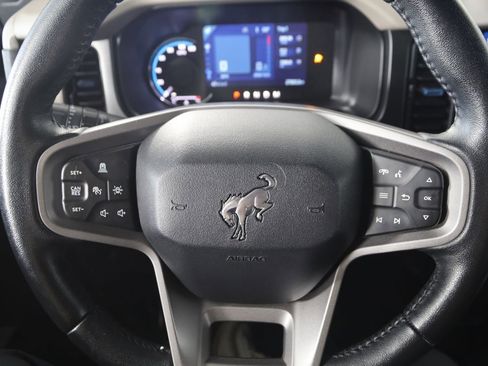 Used 2023 Ford Bronco Wildtrak AWD/4WD image 22