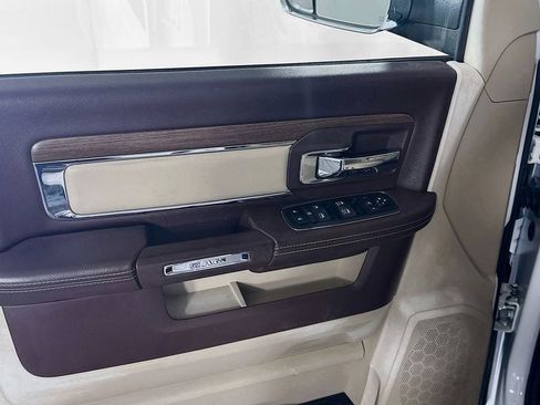 Used 2017 RAM 2500 Laramie image 25