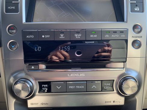 Used 2021 Lexus GX 460 Premium w/ Premium Package image 29