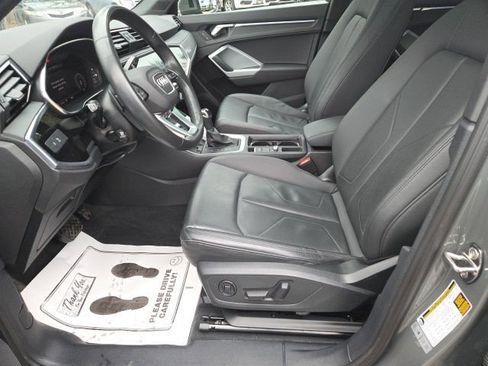 Used 2022 Audi Q3 2.0T Premium Plus image 21