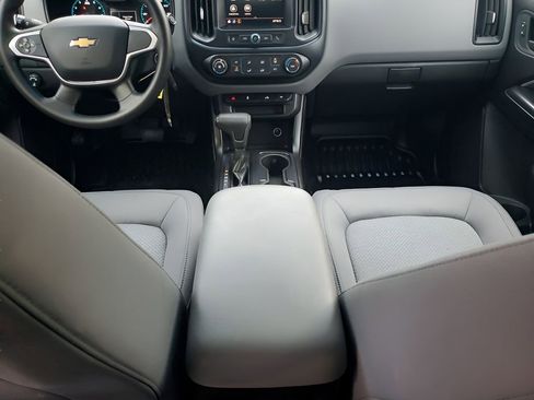 Used 2021 Chevrolet Colorado W/T w/ WT Convenience Package image 22