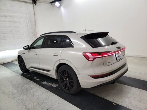 Used 2022 Audi e-tron Chronos w/ Chronos Package AWD/4WD image 4