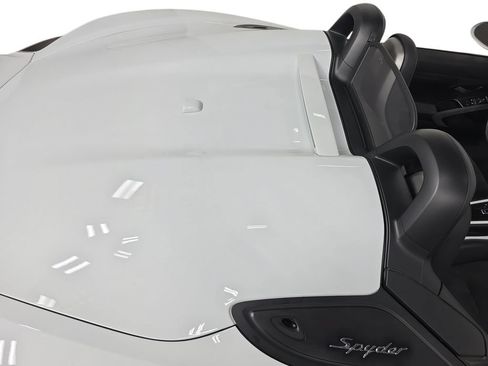 Used 2016 Porsche Boxster Spyder RWD image 26