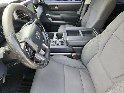 Used 2023 Toyota Tundra SR5 w/ SR5 Convenience Package AWD/4WD image 9