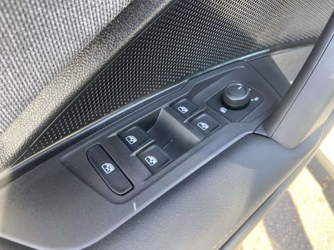 New 2026 Volkswagen Tiguan S FWD image 20