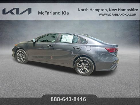 Used 2023 Kia Forte LXS FWD image 4