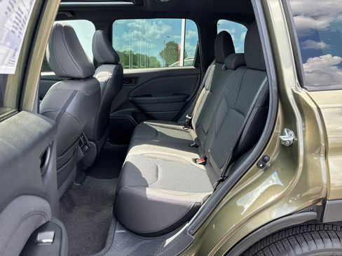 New 2026 Subaru Forester Premium AWD/4WD image 32