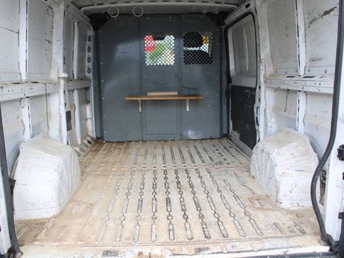 Used 2015 RAM ProMaster 1500 FWD image 5