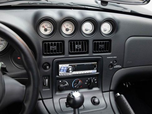 Used 2002 Dodge Viper RT/10 image 28
