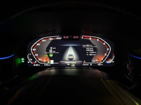 Used 2020 BMW 750i xDrive w/ Executive Package image 63