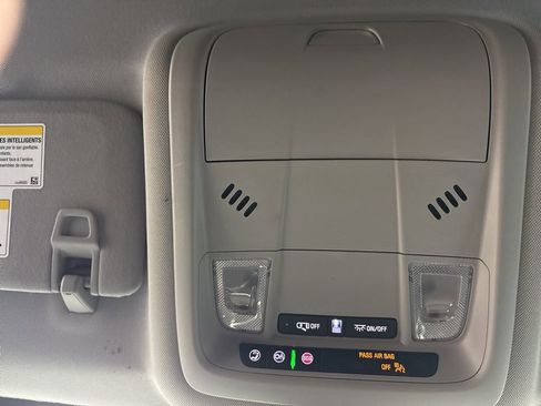 Certified 2024 Chevrolet Equinox LT image 28