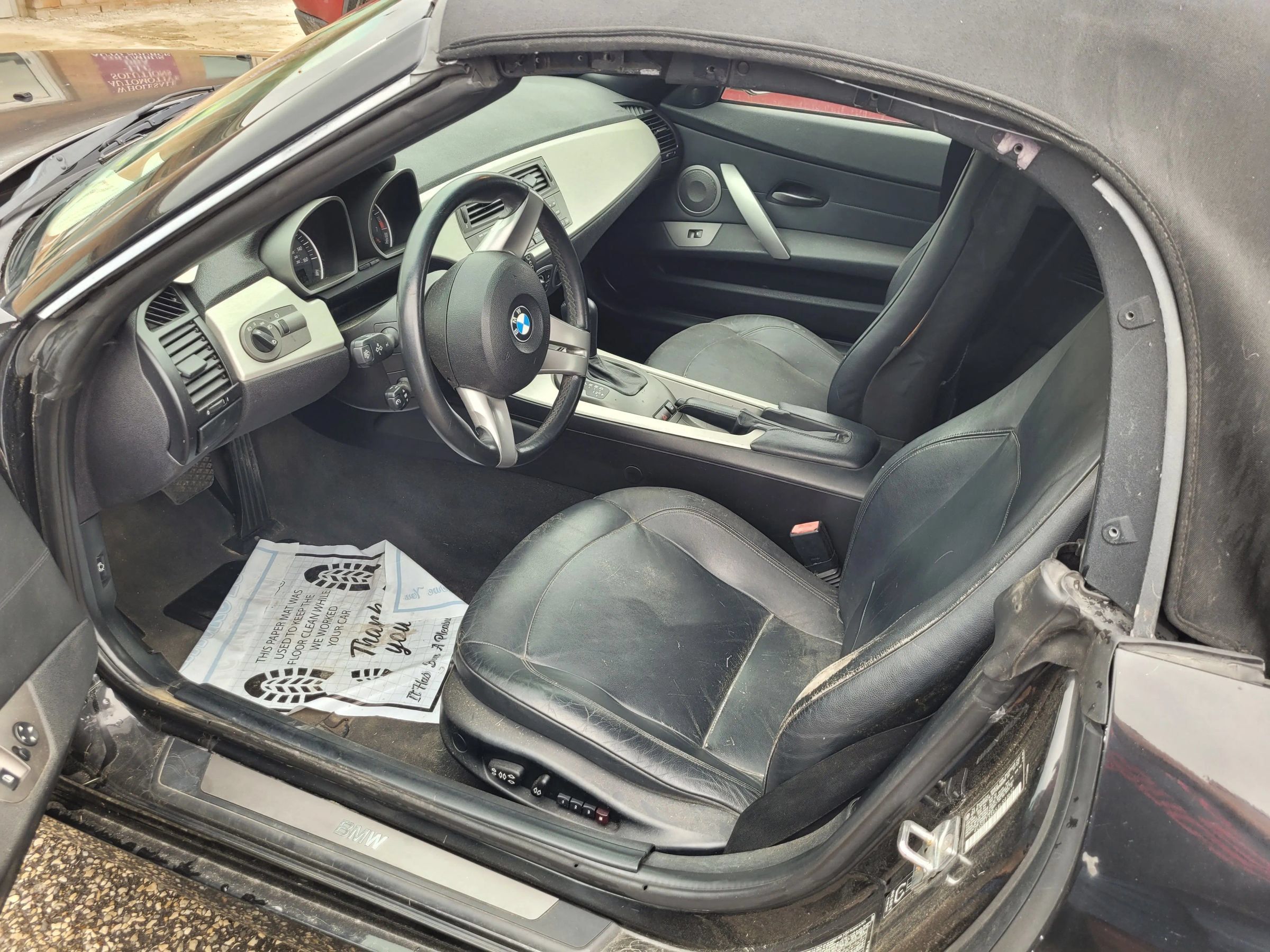 Used 2003 BMW Z4 2.5i RWD image 5