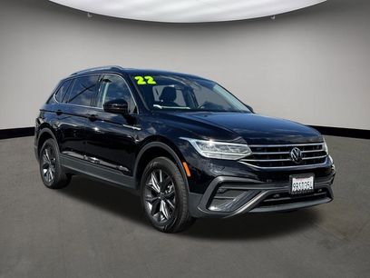 Used 2022 Volkswagen Tiguan SE