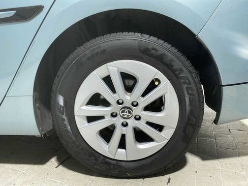 Used 2016 Toyota Prius Two FWD image 8