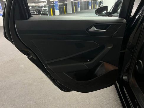 Used 2021 Volkswagen Jetta SEL image 18