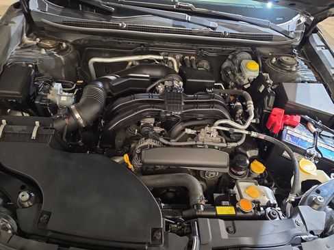 Used 2023 Subaru Outback Premium AWD/4WD image 17