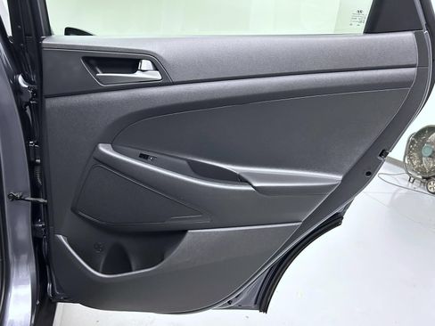Used 2017 Hyundai Tucson SE w/ SE Popular Package 02 AWD/4WD image 17
