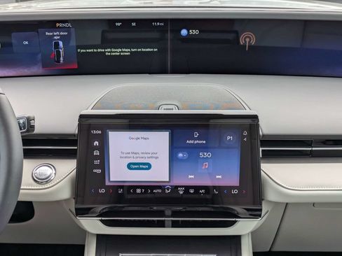 New 2026 Lincoln Nautilus Premier AWD/4WD image 18
