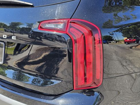 Used 2024 Kia Telluride S w/ S Sunroof Package FWD image 10