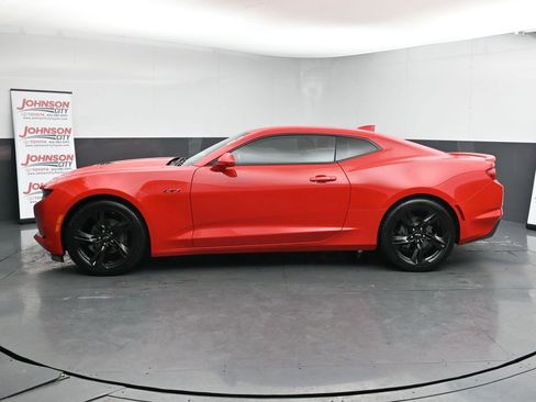 Used 2020 Chevrolet Camaro LT image 5