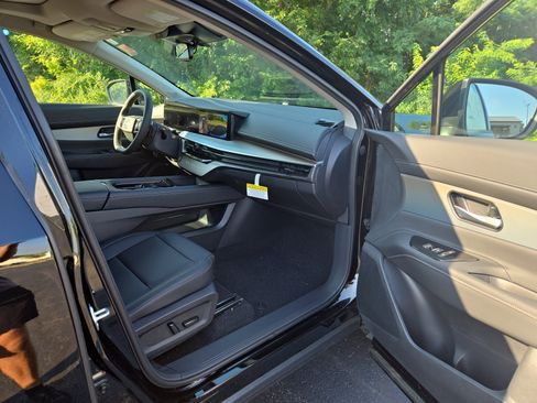 New 2025 Nissan Murano SL image 13