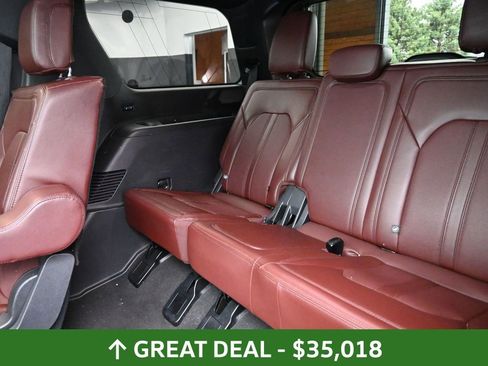Used 2023 Ford Expedition Limited image 21