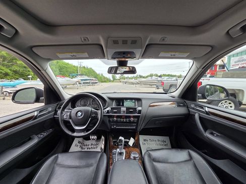 Used 2017 BMW X3 xDrive28i AWD/4WD image 18