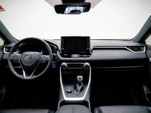 Used 2022 Toyota RAV4 XSE image 26