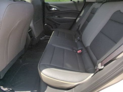 New 2026 Chevrolet Trax ACTIV w/ Sunroof Package FWD image 22