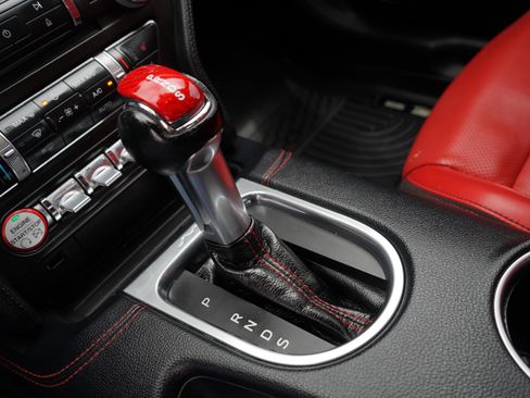 Used 2015 Ford Mustang GT Premium w/ Equipment Group 401A RWD image 17