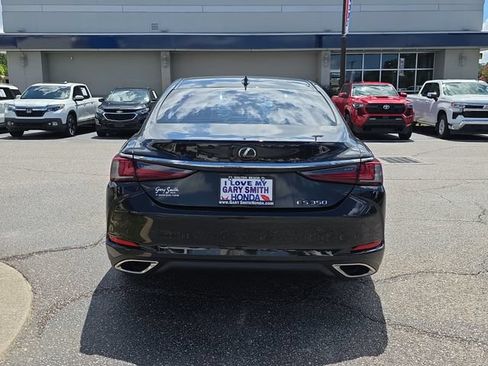 Used 2021 Lexus ES 350 w/ Accessory Package FWD image 5