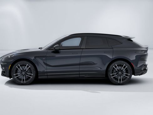 New 2026 Aston Martin DBX S image 4