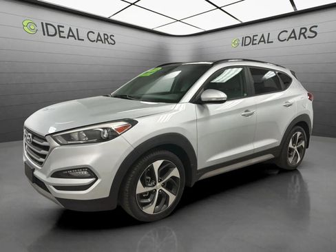 Used 2018 Hyundai Tucson Value FWD image 1