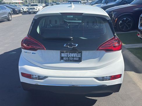 Used 2021 Chevrolet Bolt LT FWD image 21
