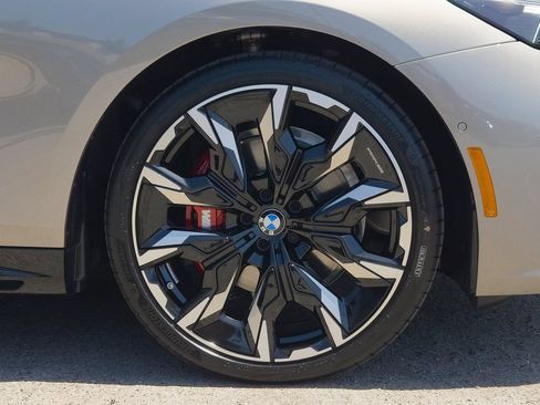 New 2027 BMW 530i w/ M Sport Package RWD image 5