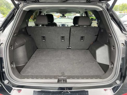 Used 2024 Chevrolet Equinox LT AWD/4WD image 18