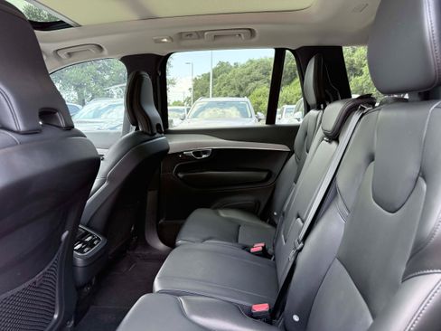 Certified 2023 Volvo XC90 B5 Core AWD/4WD image 14