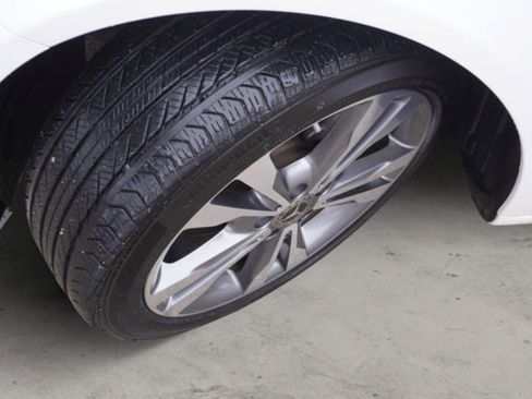 Used 2021 Mercedes-Benz C 300 4MATIC Sedan image 12