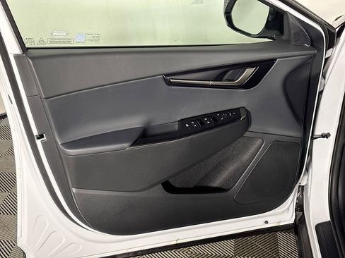 New 2025 Kia EV6 Light w/ Light LR Technology Package image 10