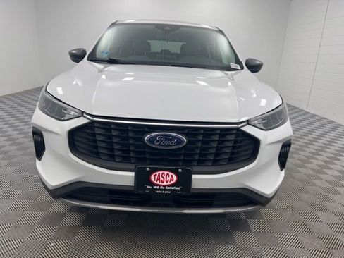 Used 2023 Ford Escape Active image 3