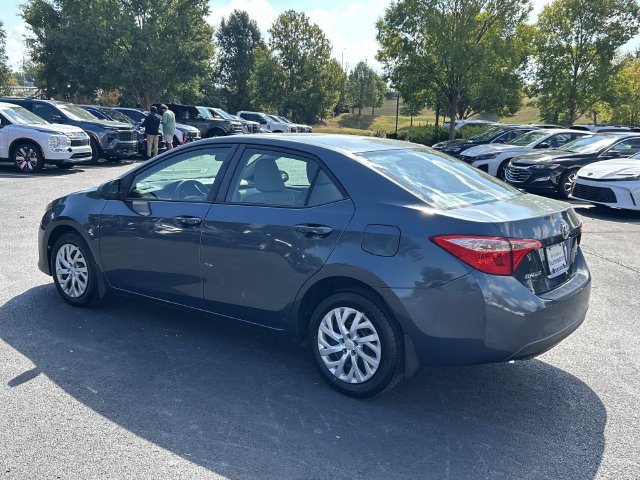 Used 2017 Toyota Corolla LE w/ Carpet Mat Package (TMS) FWD image 6