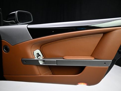 Used 2009 Aston Martin DB9 Coupe RWD image 50
