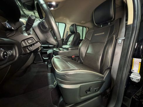 Used 2019 RAM 3500 Laramie AWD/4WD image 16