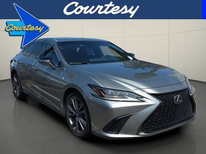 Used 2019 Lexus ES 350 F Sport w/ Accessory Package 2