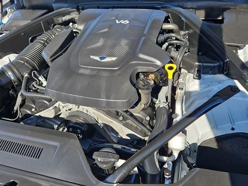 Used 2017 Genesis G80 3.8 w/ Option Group 03 image 28