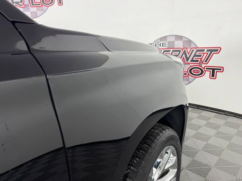 Used 2018 Cadillac Escalade Premium Luxury image 34