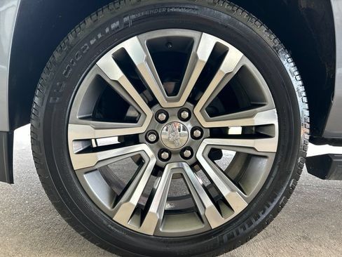Used 2020 GMC Yukon XL Denali w/ Denali Ultimate Package RWD image 32
