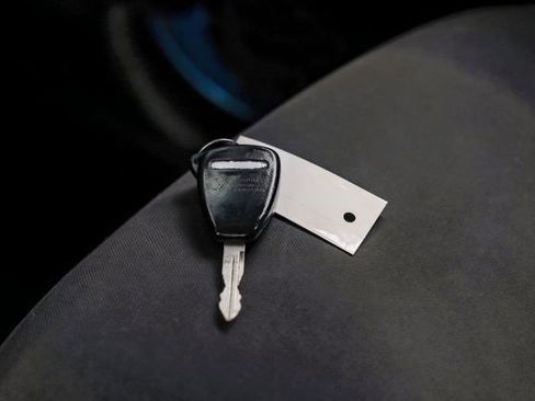 Used 2015 Jeep Wrangler Unlimited Sahara w/ Connectivity Group image 52