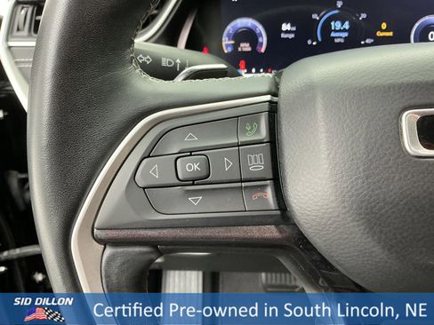 Used 2021 Jeep Grand Cherokee L Laredo image 9