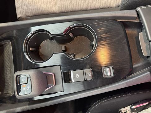 Used 2023 Nissan Rogue SV image 22